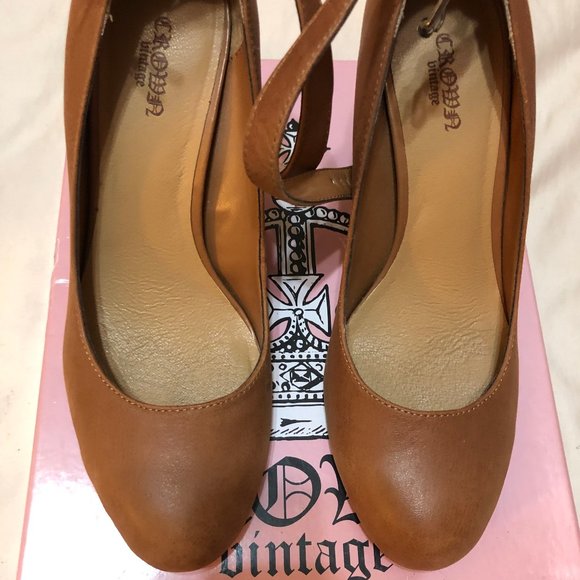 Crown Vintage Shoes - Crown Vintage Tan Leather Heels